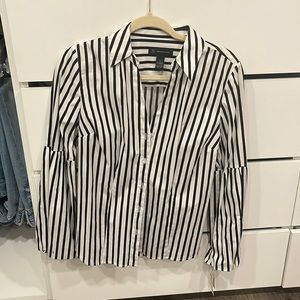 Inc button up top